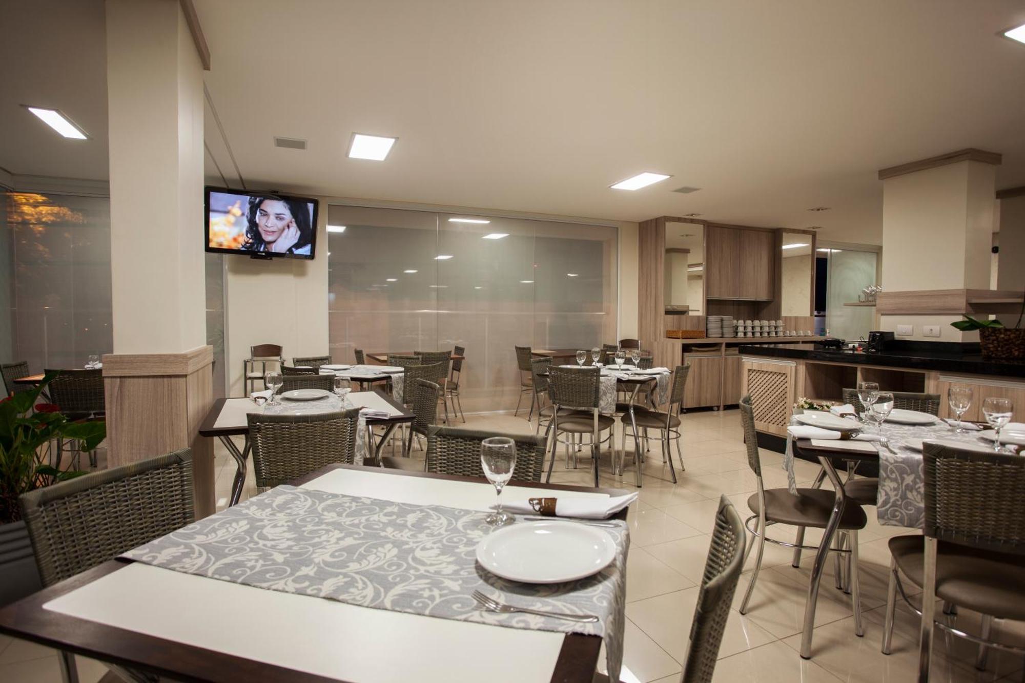 Estoril Hotel Marília Exterior foto